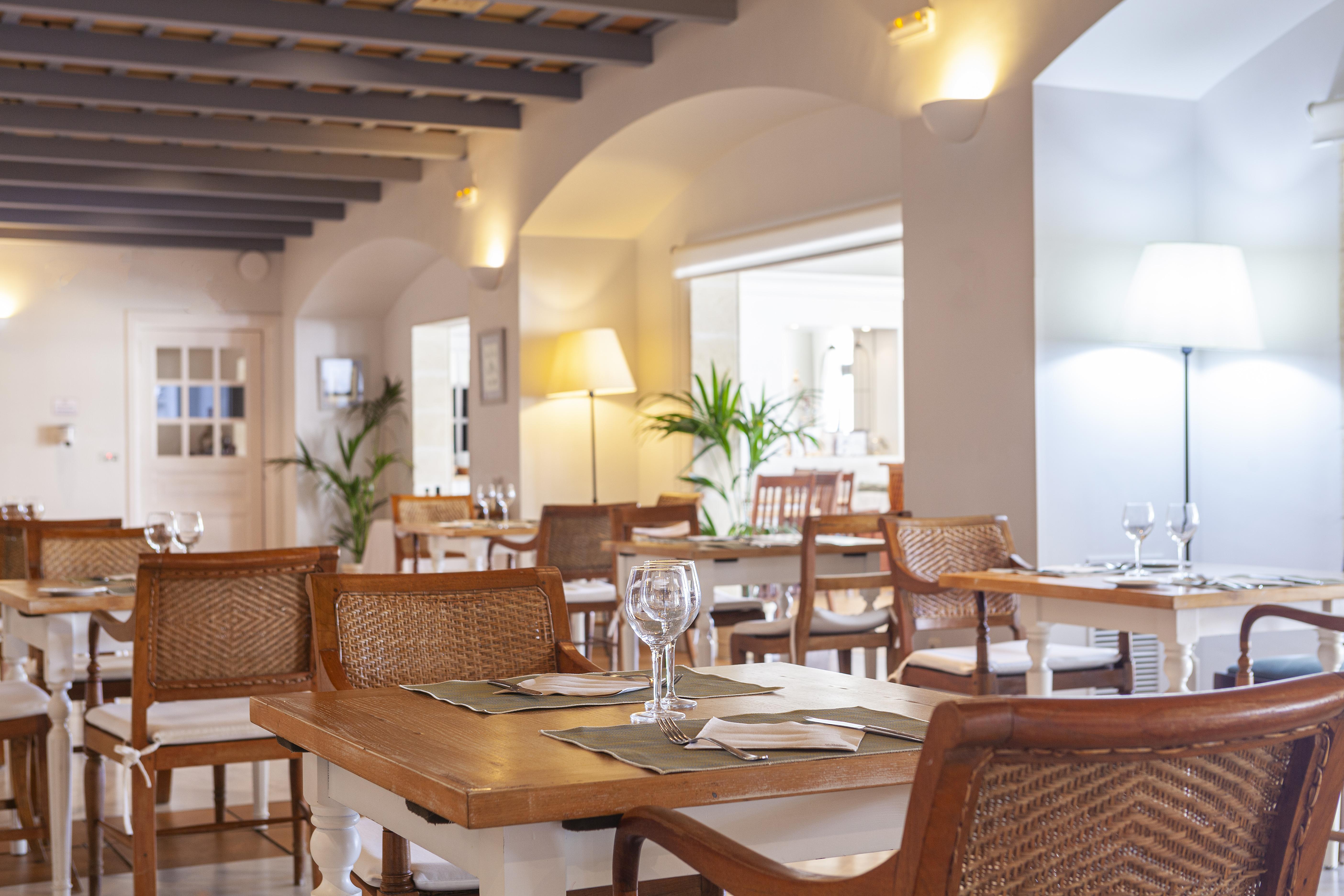 Hotel Duque De Najera روتا المظهر الخارجي الصورة
